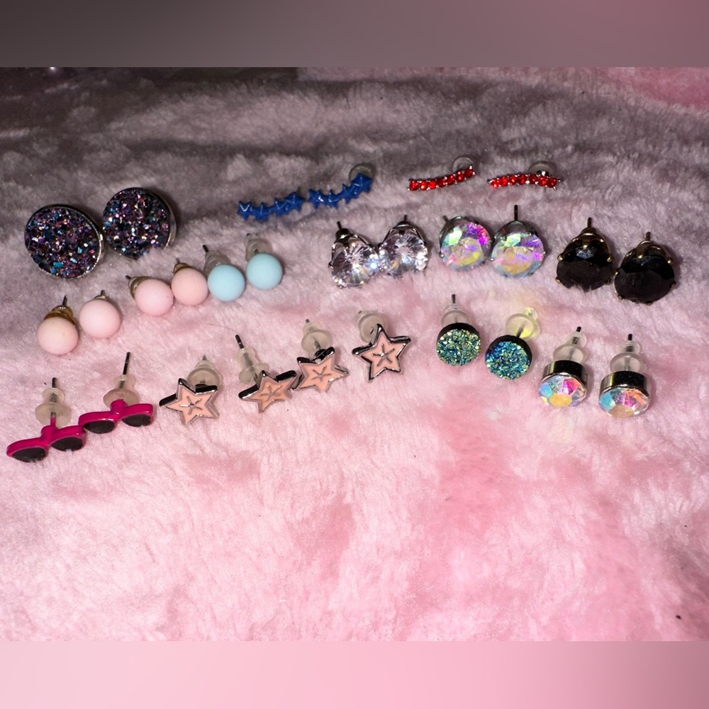 Stud earrings bundle